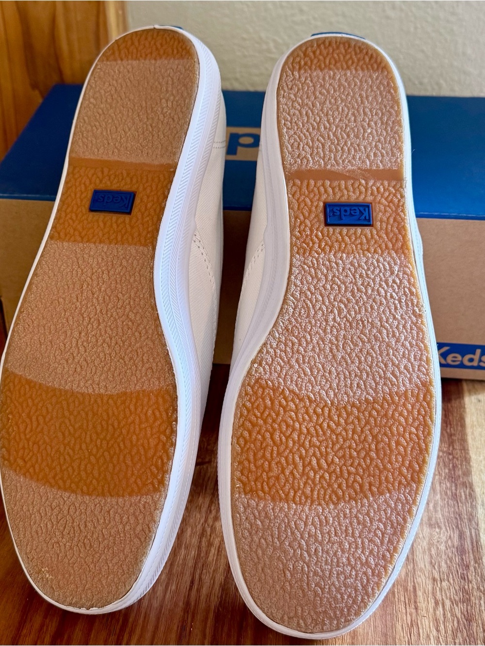 Keds Champion Originals Lace-Up - Women’s Size 8.5 - White - NWT - Picture 6 of 7